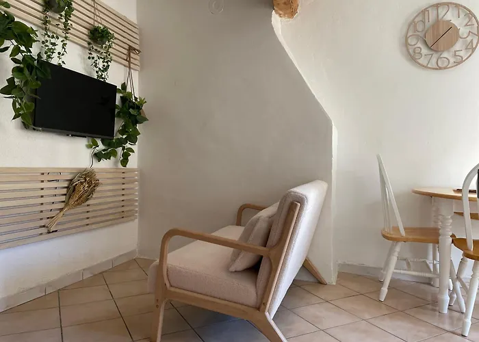 Apartment Nid Douillet Avec Vue Cathedrale Digne-les-Bains